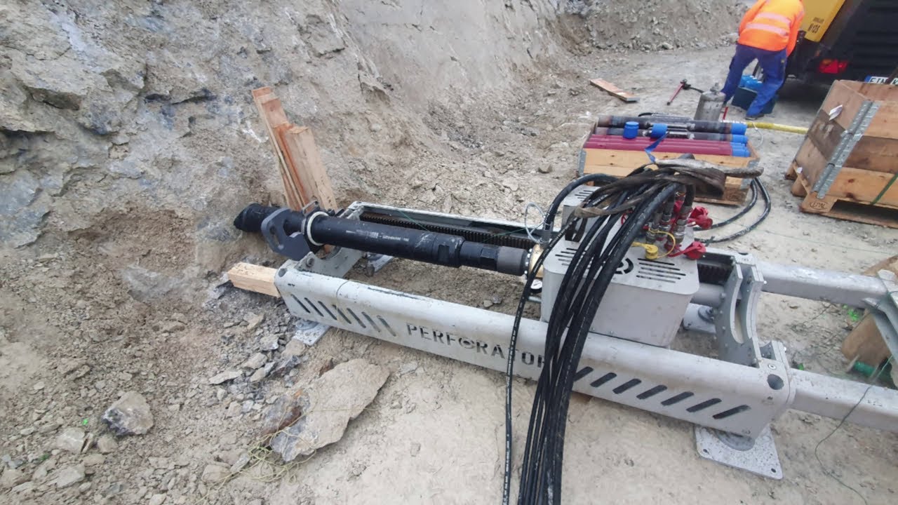 Hard Rock Drilling PTM DTH TAIFUN 15 at 21,000 PSI GERMANY