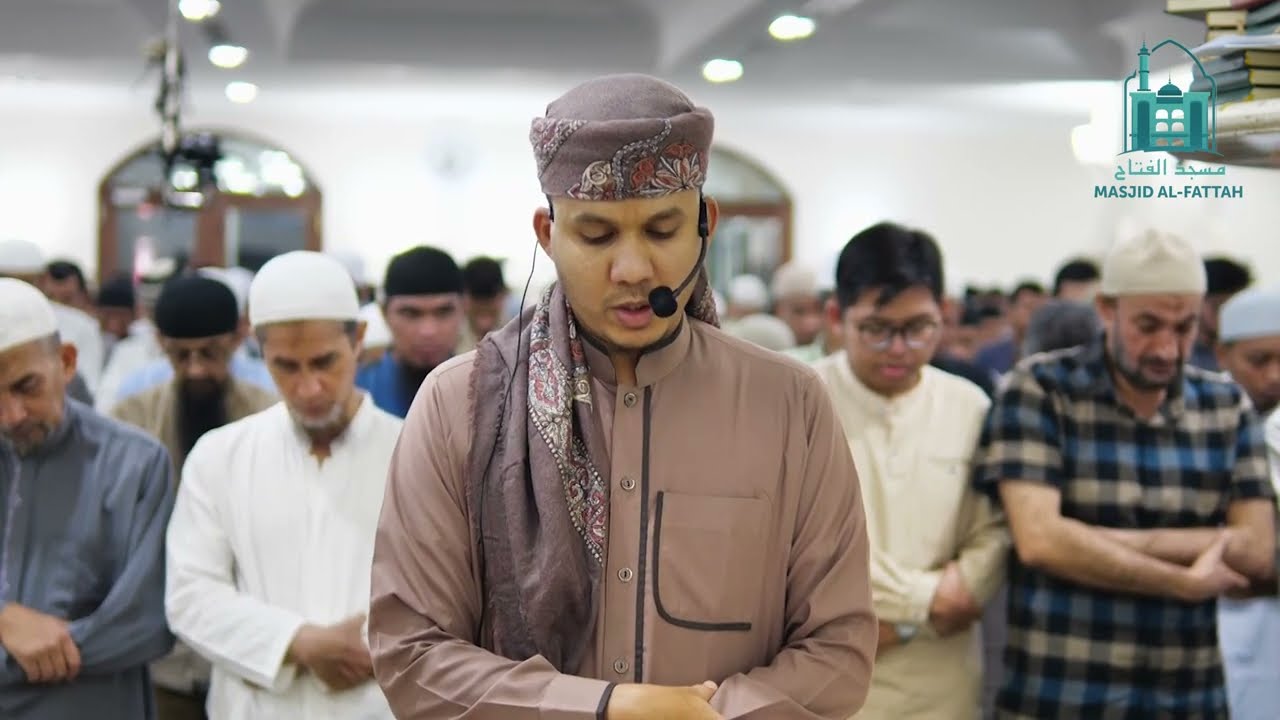 SHALAT ISYA TARAWIH DAN WITIR MALAM 19 RAMADHAN 1444 H | SYAIKH SOLAH UMAR SA'ID
