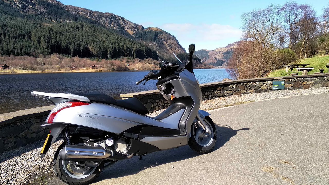 2009 Honda FES125 S-Wing