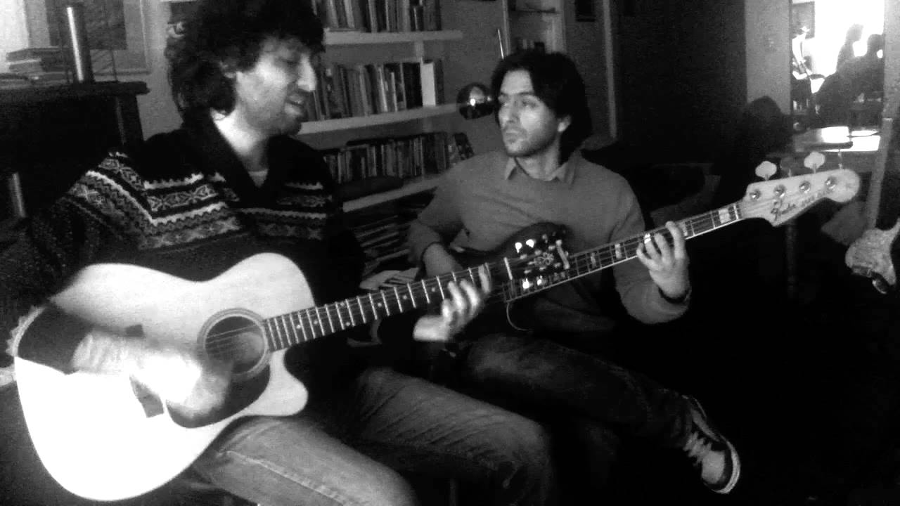 Gonzalo Aloras y Andres Rotmistrovsky - Avisáme