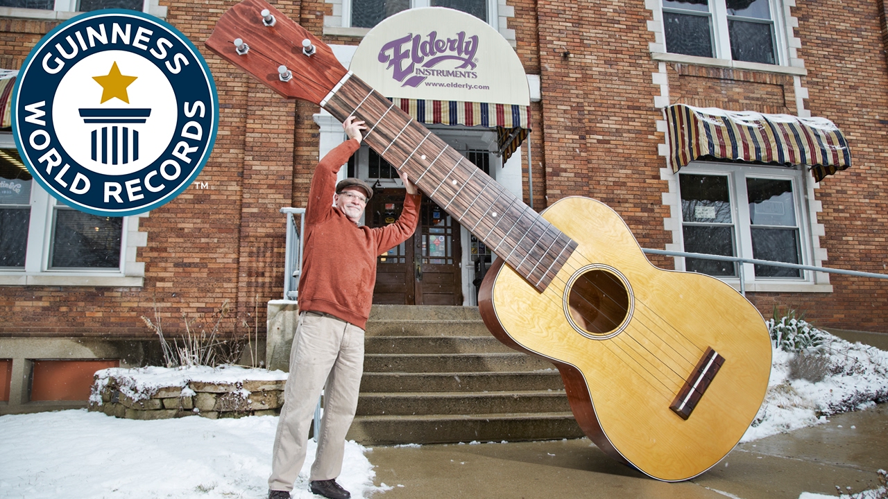 Largest Ukulele  - Guinness World Records