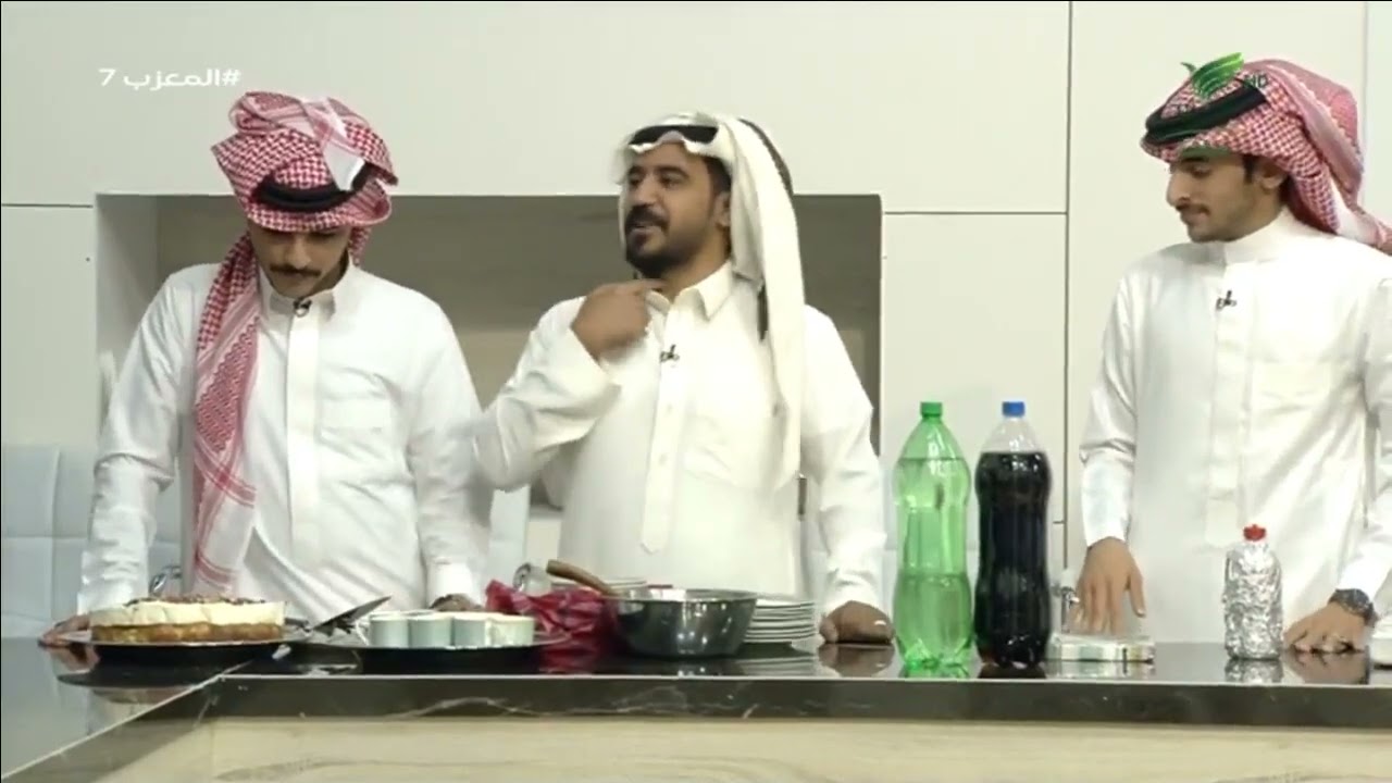 فواز الحارثي  ينقذ شايب من الموت بسبب وردة  | #المعزب7