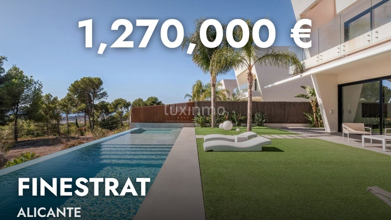 Casa independiente moderna con vistas al mar en Sierra Cortina - Luxinmo