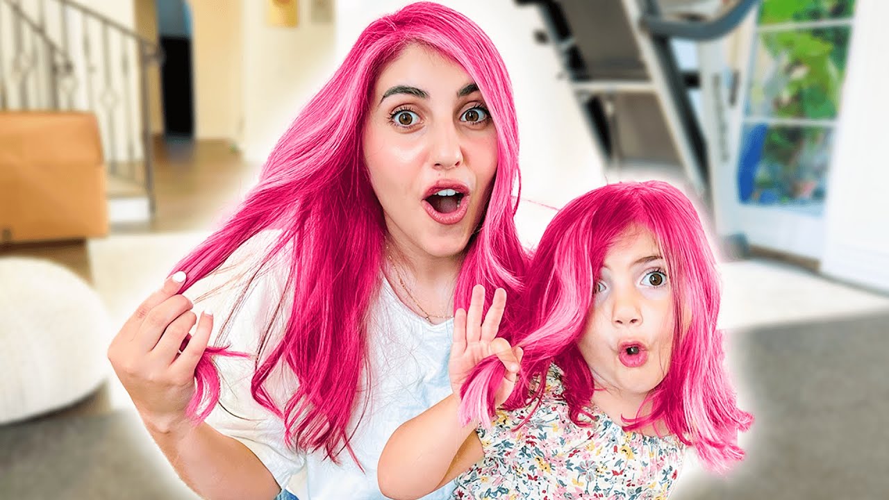 فاجآنا زوجي بشعرنا الزهري وقصينا💇‍♀️ (صبغة دائمة😱)