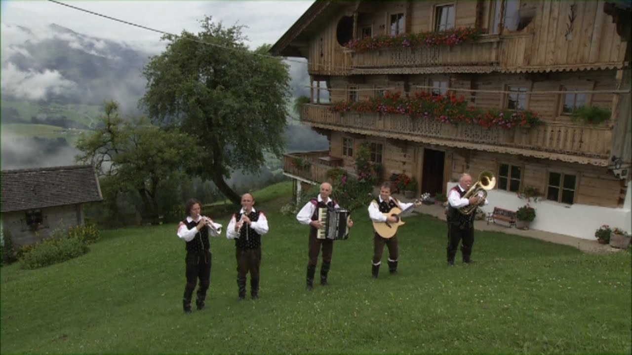 Alpenoberkrainer - Mit Freunden am Stammtisch