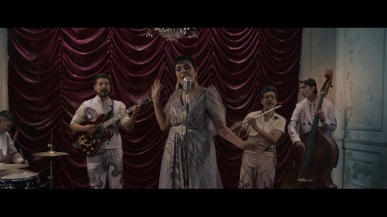 Cartas a Felice - Tus Besos (video oficial)