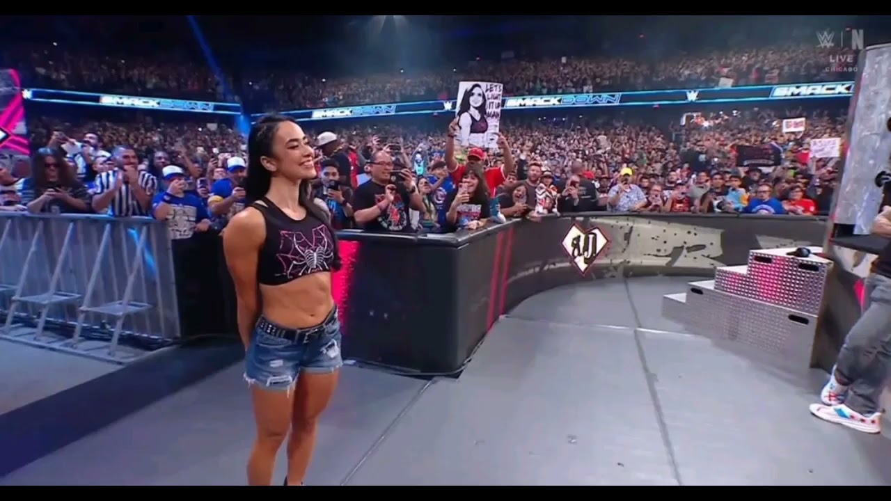 HUGE 😱 🔥 A J Lee Returns WWE 