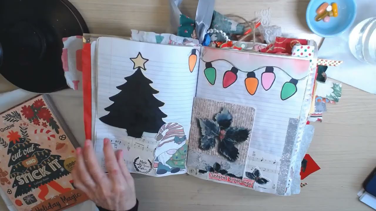 Christmas Junk Journal Session | Large Tag, Fabric Scraps & Stickers