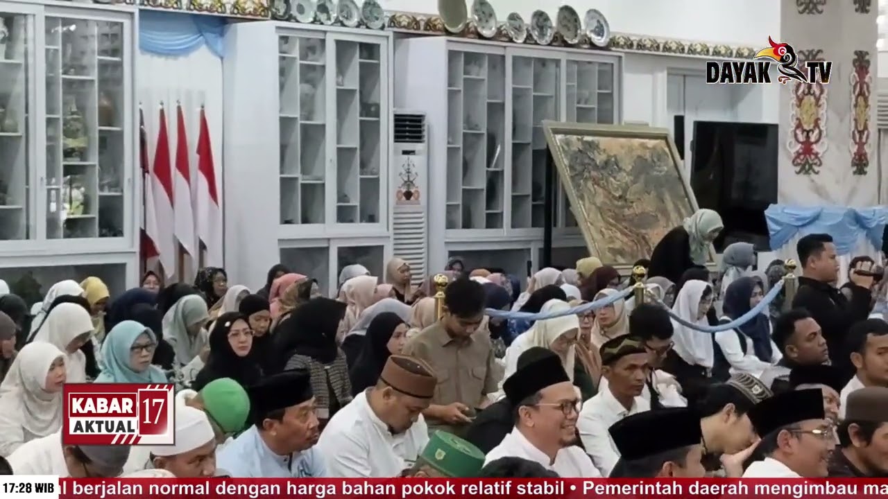 WAKIL KETUA III DPRD KALTENG HADIRI BUKA PUASA BERSAMA PEMPROV KALTENG - KABAR 17