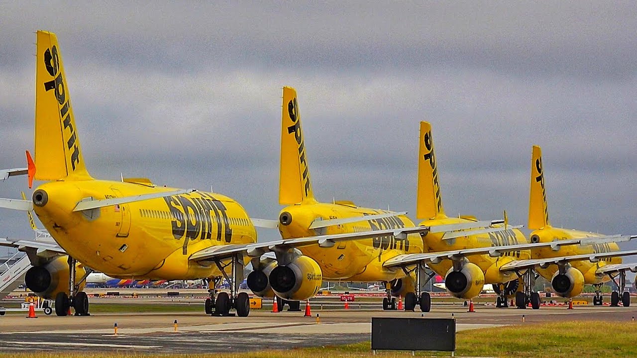 Storm Slams USA Delays 15,000 Cancellations TPA Becomes Parking Lot Spotting TPA