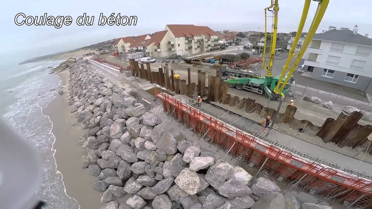 Étapes de la reconstruction de la digue de Wissant