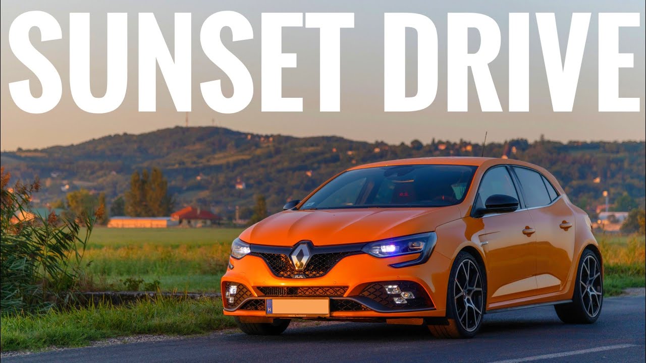 Megane 4 RS Trophy POV Sunset Drive