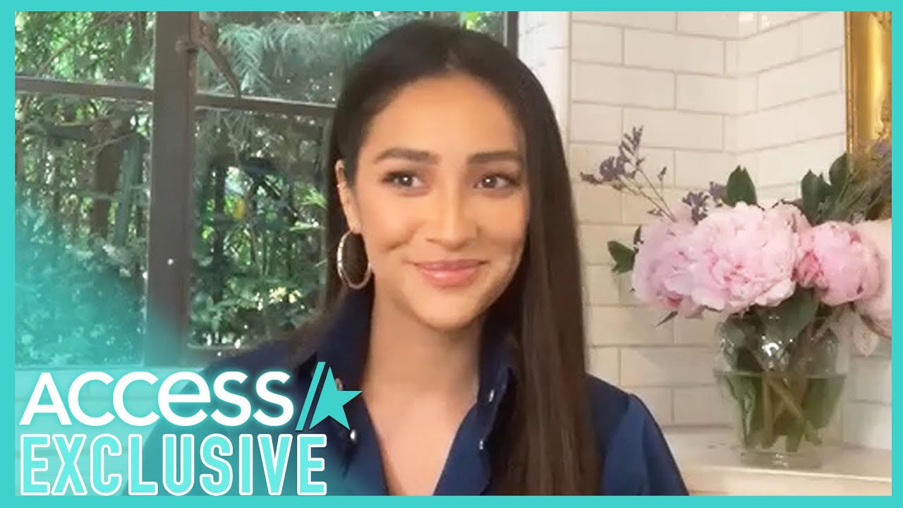 Shay Mitchell Proud Of LGBTQ Role On 'Pretty Little Liars'
