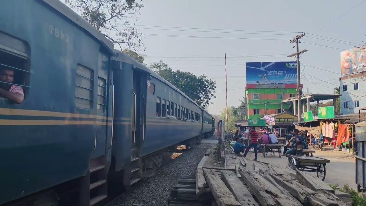 Bangladesh local train leaving the platform.🚊 || #viral #train #video #bangladesh #station #platform