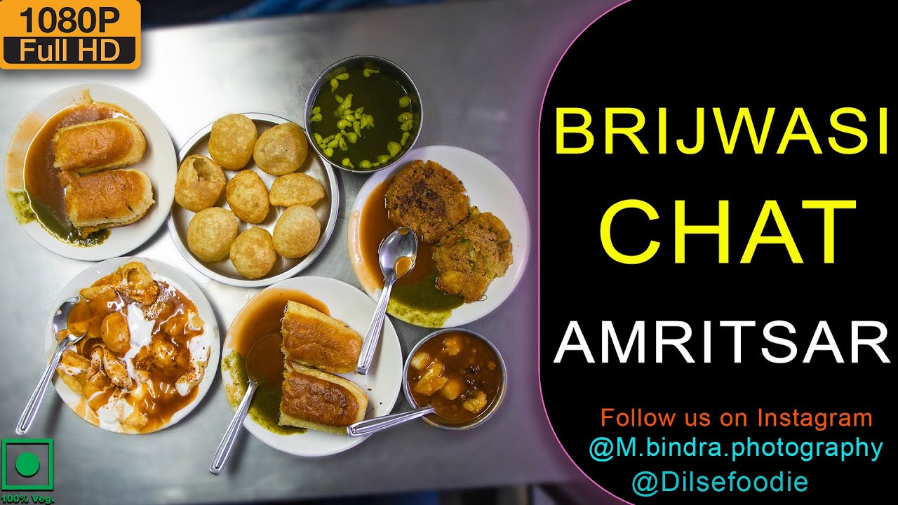 Bun Tikki At Brijwasi Chat Bhandar, Amritsar