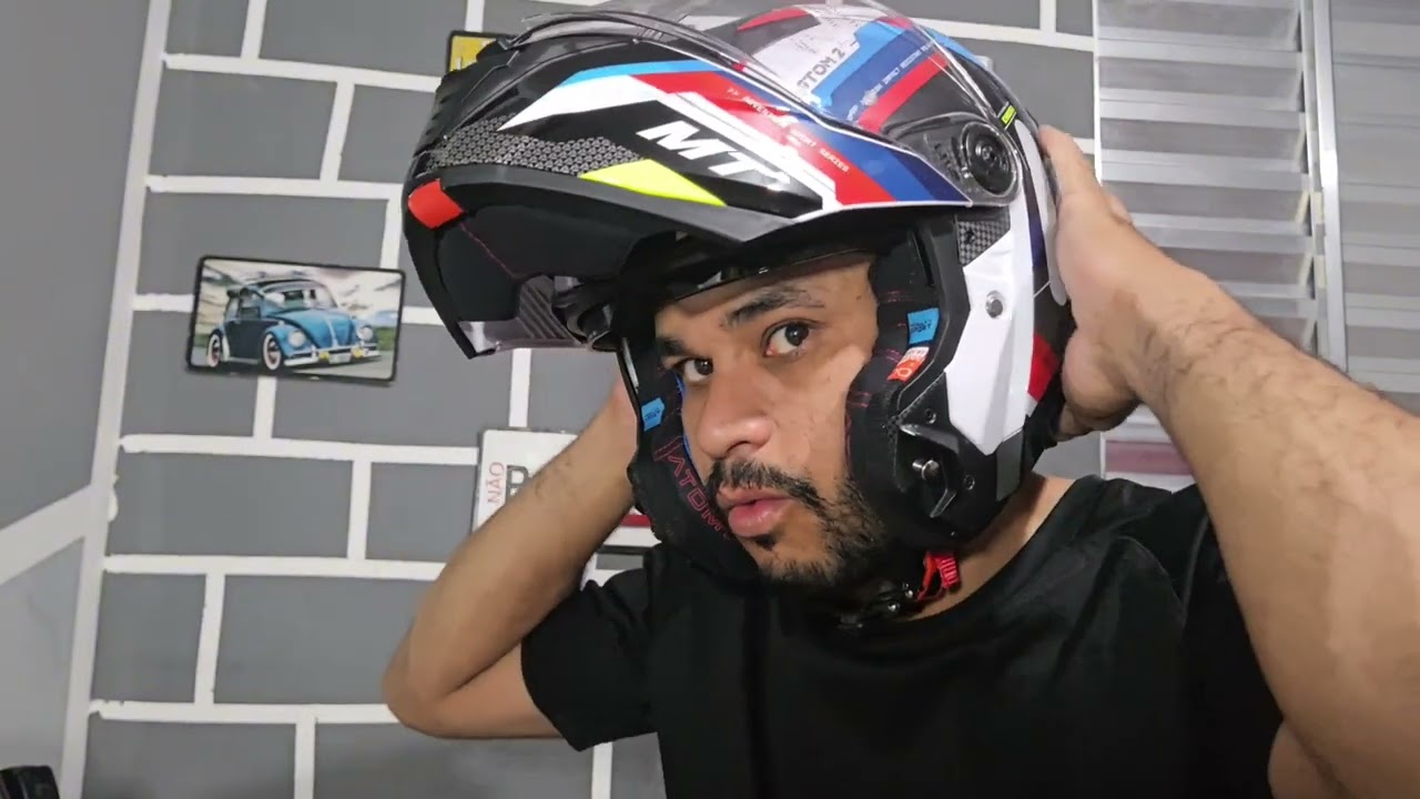 falando sobre meu novo capacete, MT ATOM 2, o capacete articulado mais completo, e mais bonito.