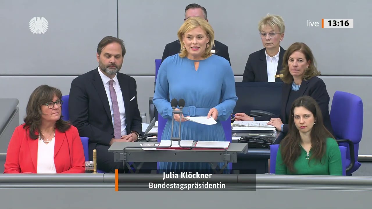 Klöckner würdigt die ver­storbene Holocaust-Über­lebende Margot Friedländer