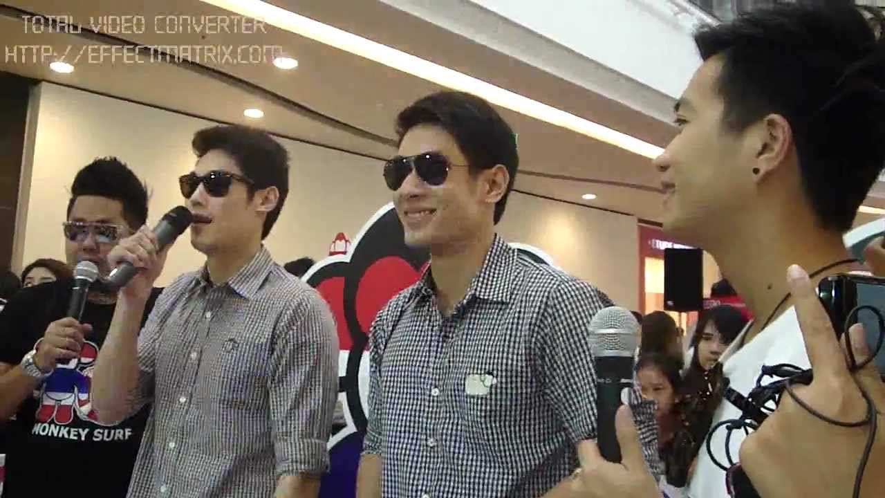 อ๋อม_Monkey Surf Thai Flood @Central Chonburi [13/11/2011] by Queen_Bee