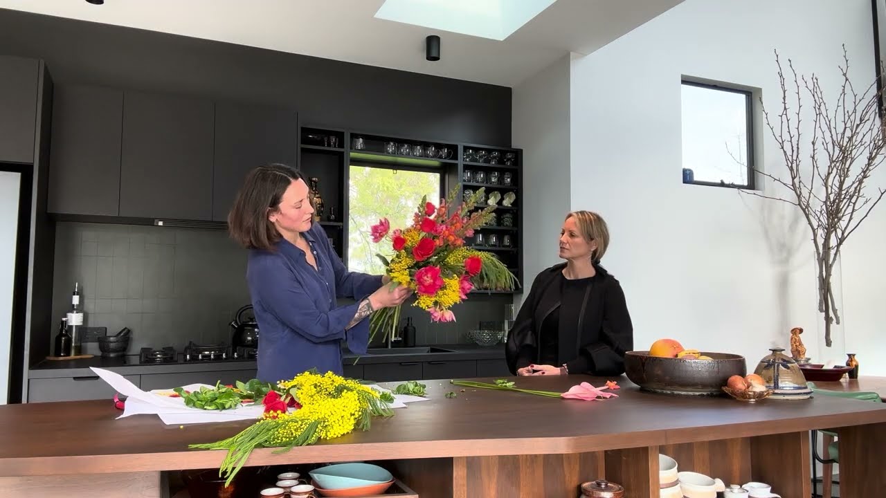 Bouquet Tutorial and Interview with Courtney from Torquay Florist