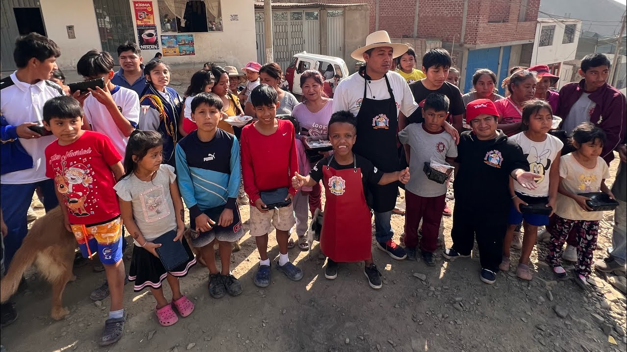 El Paisa Regalo ceviche a los niños de HORACIO - Ate