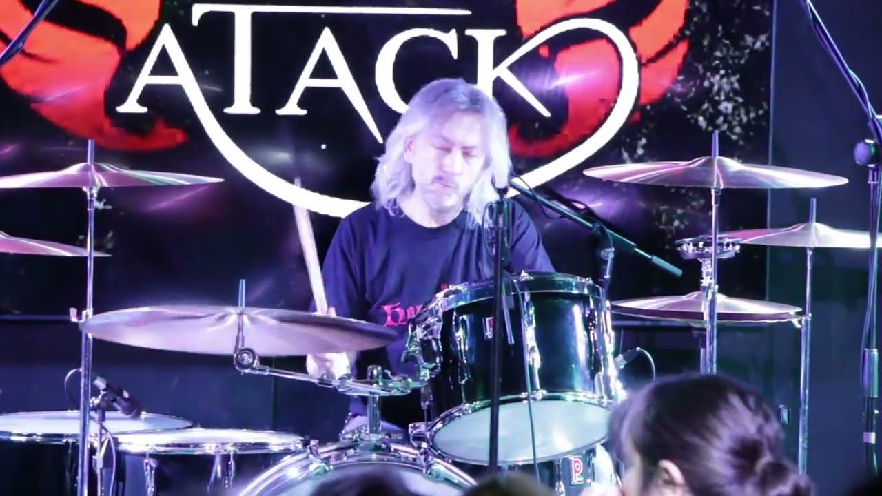 Bob Richards drum solo .