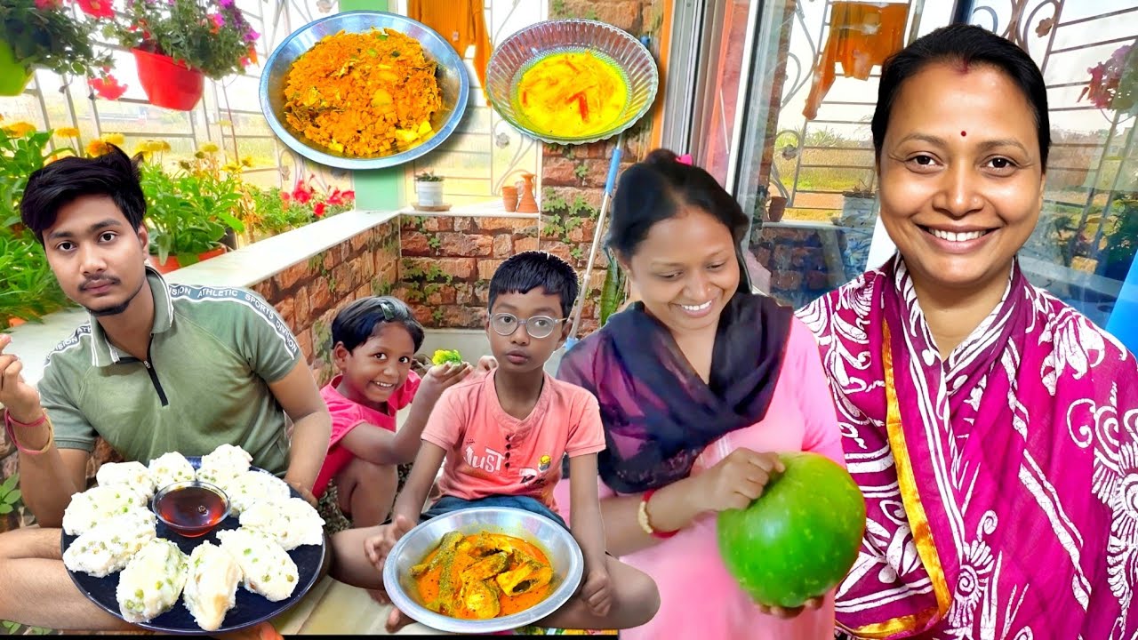বোনের বাড়ি যেতেই বোন নিজের গাছের লাউ দিল । বাড়িতে হল কড়াই শুঁটির মুঠো পিঠে,সরষে ইলিশ,থোড় ঘন্ট