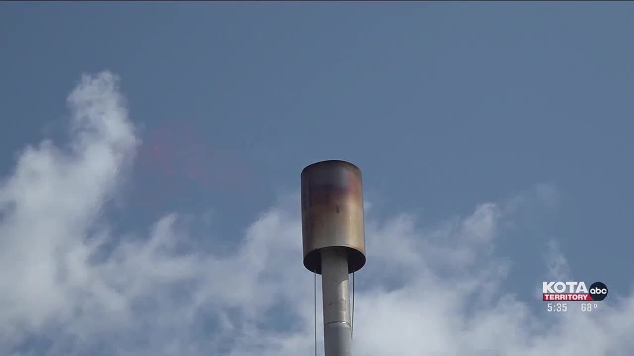 Flare system to help safety burn landfill methane