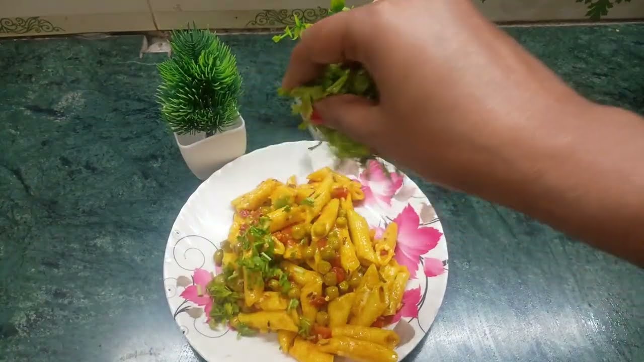 Pressure cooker me bnaye pasta। बच्चों का फेवरेट पास्ता।@littlechampshomekitchen 