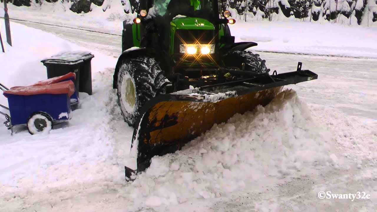 John Deere 6430 Plowing Snow