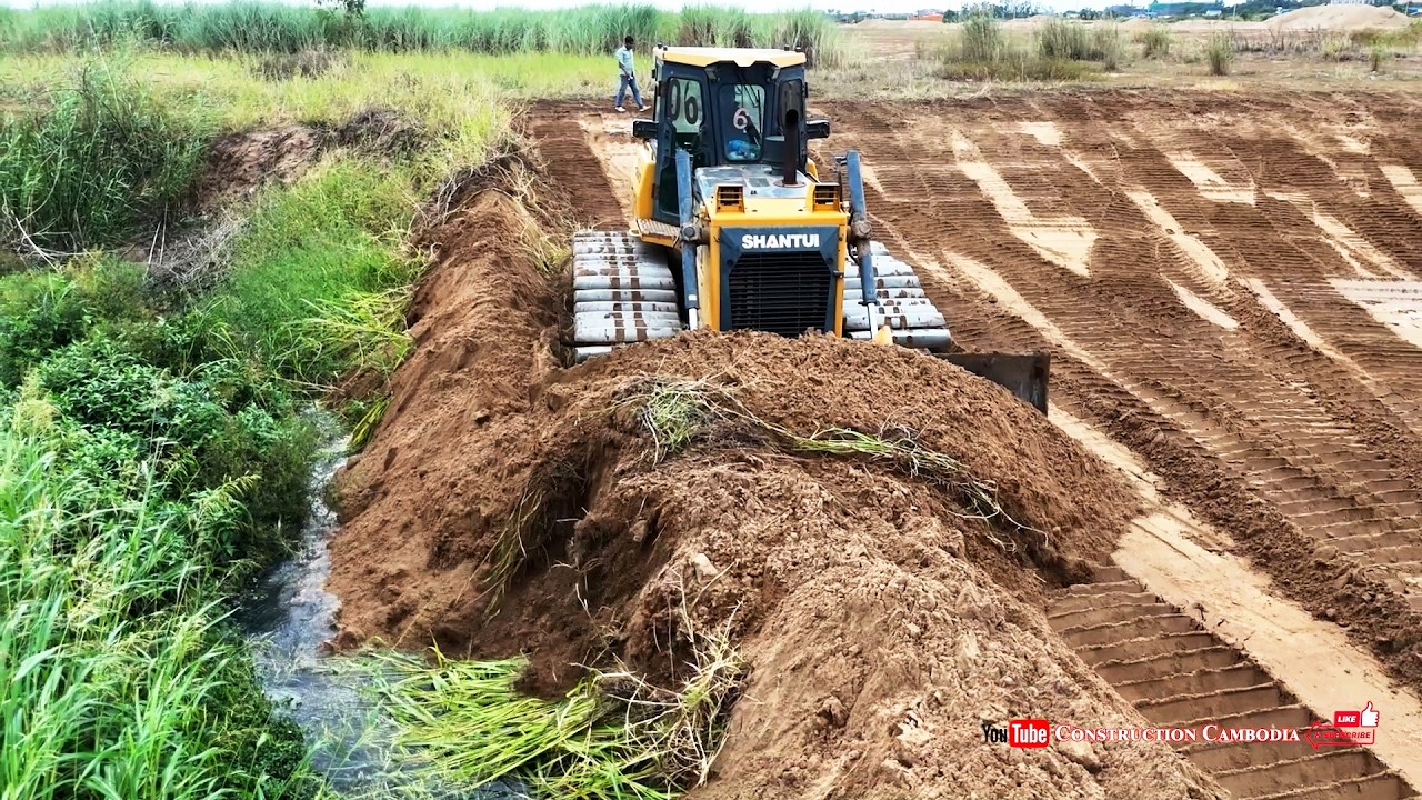 Best Shantui Dozer Open Clearing Sand And Sandfilling Building Foundation