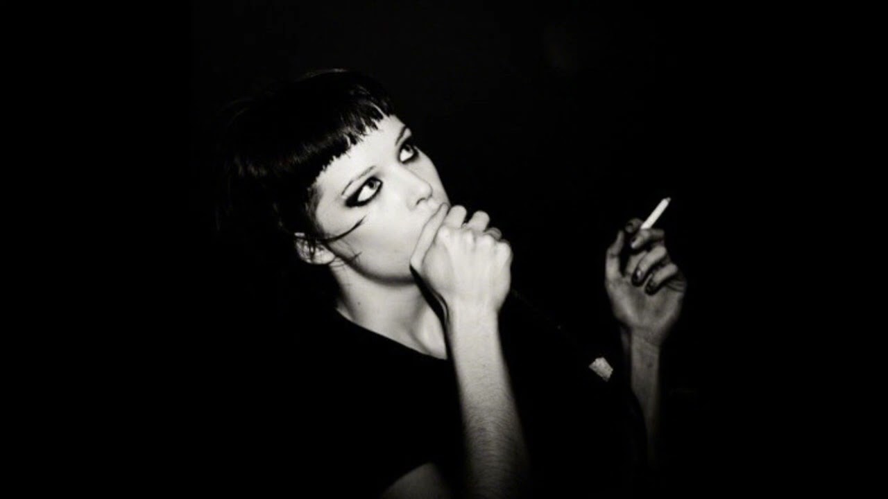Crystal Castles - I Am Made of Chalk x Kill Me