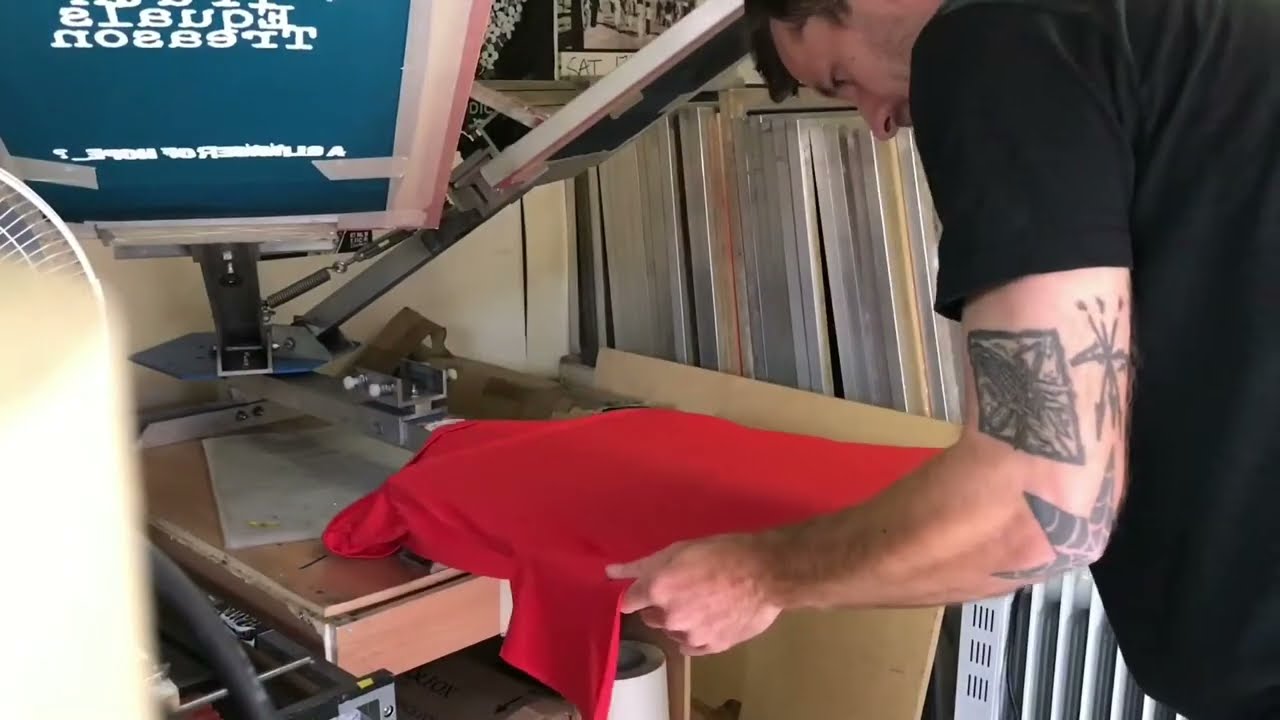 2 Colour Screen Printing Video (EHC Screenprinting)