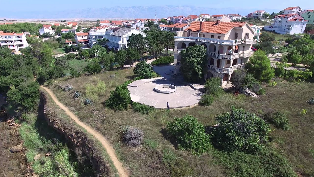 Povljana Pag Perilo