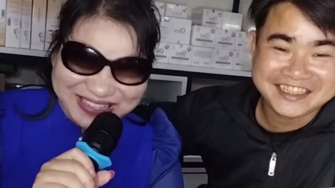 Bích Phương Cùng Anh Trai Hát Tặng Khán Giả Quá Tuyệt Vời Tối Nay