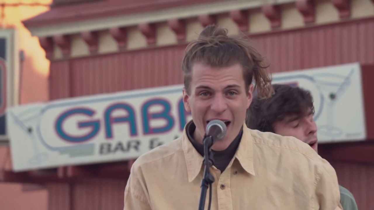 Early Eyes - Shake Me Awake (Official Video)