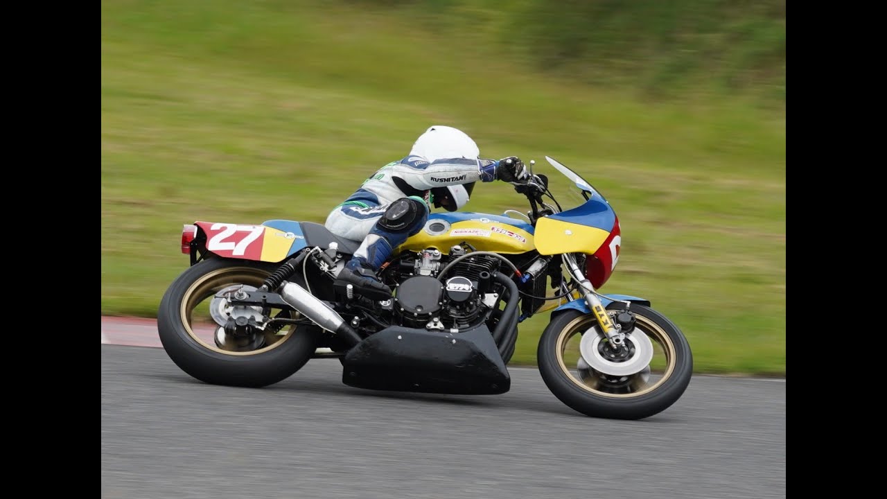 AstRIDE　2025  Round2 　モリワキ　クロスビーレプリカ　ライダーは多田喜代一選手