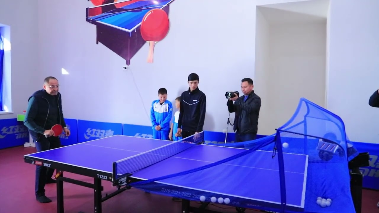 Sport vaziri Zarbdor tumanidagi sport infratuzilmasi bilan tanishdi