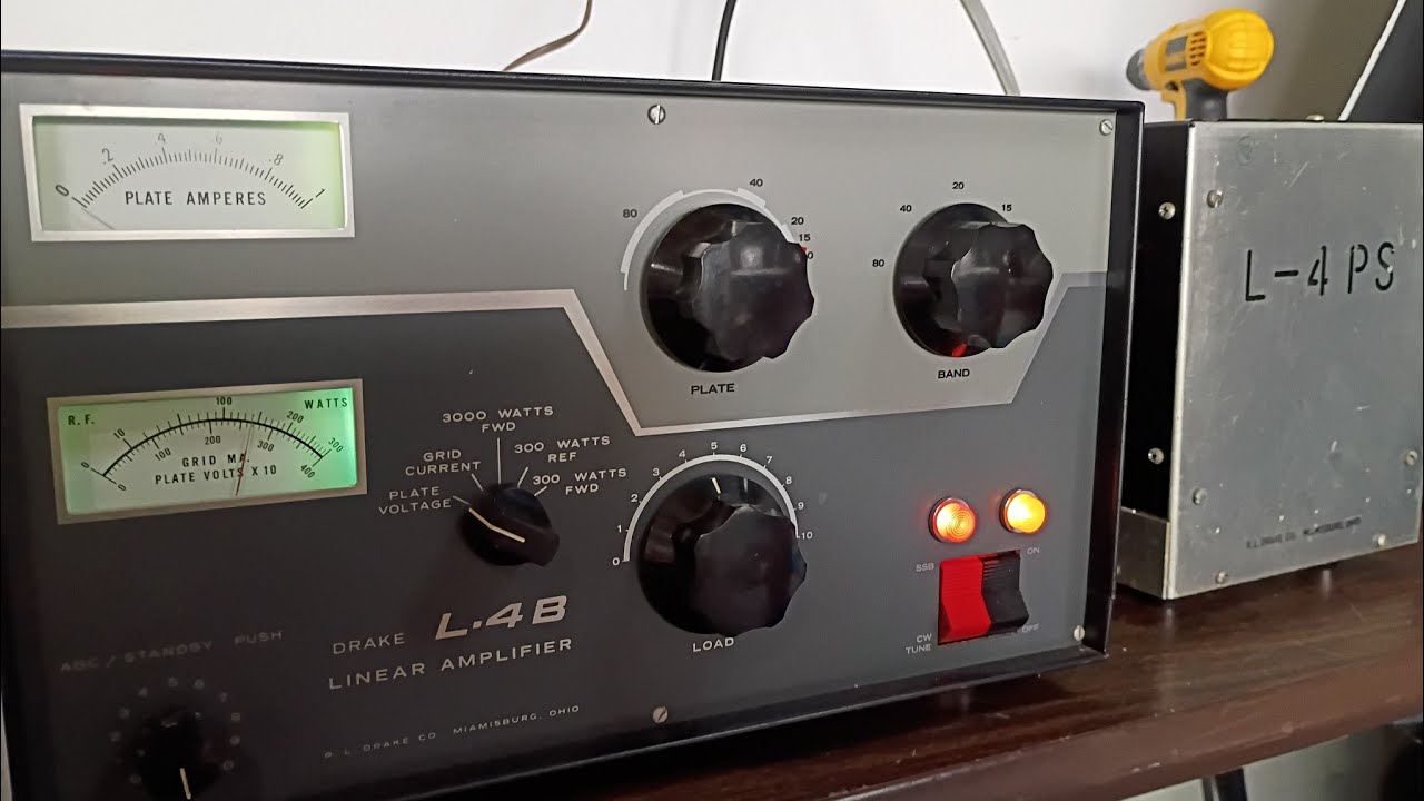 Excellent Condition Drake L4B, Dual 3-500z Amplifier ( wired 110v)