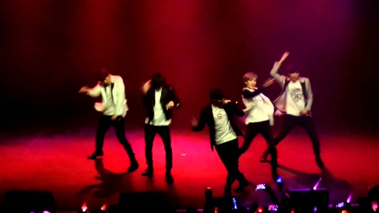 UKISS ~ She's Mine ~ Paris (La Cigale 28/09/14)
