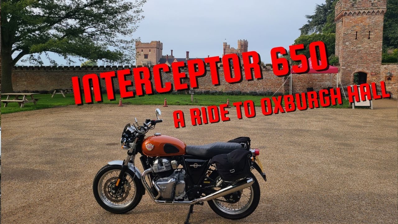 Мотоцикл Royal Enfield Interceptor 650, поездка в Оксбург-Холл в Норфолке.