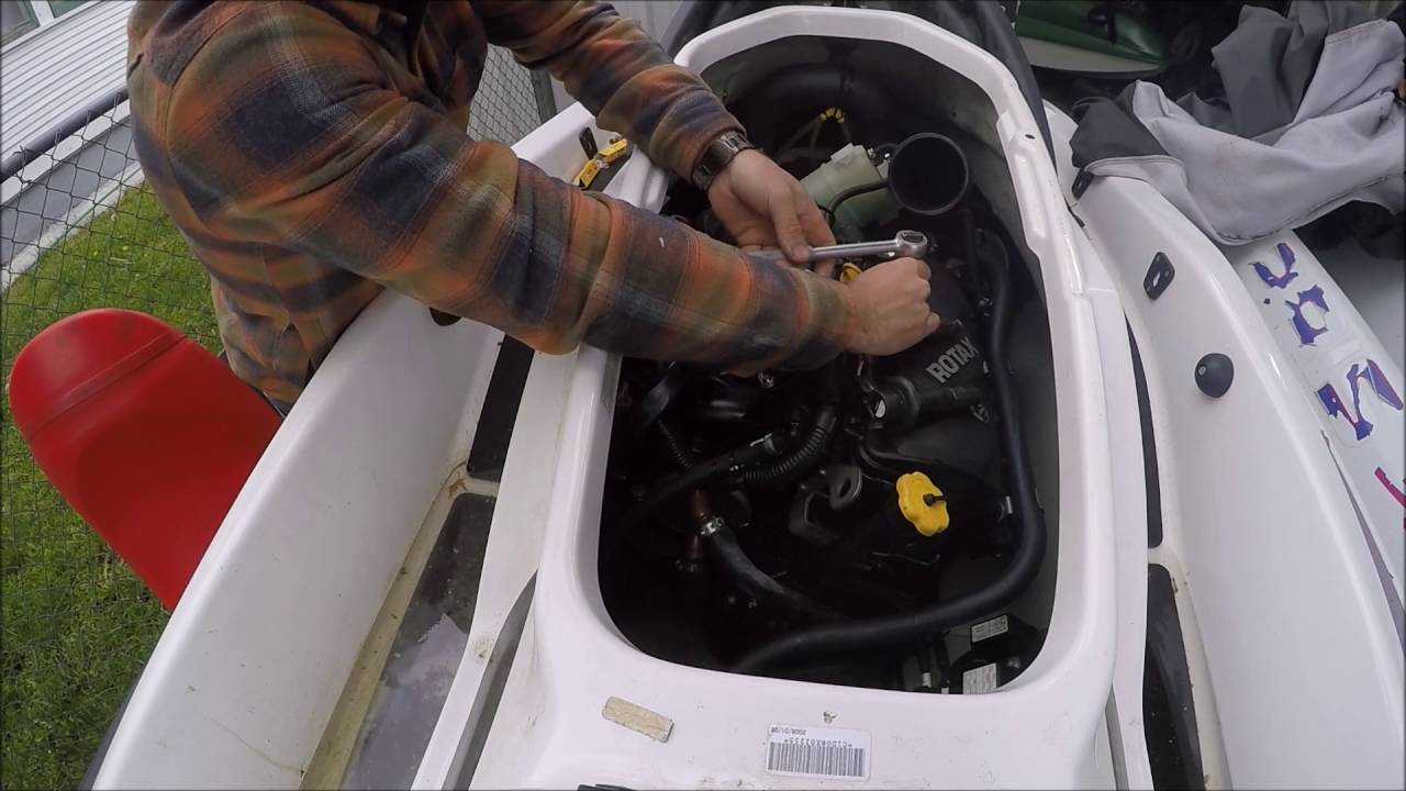 Seadoo 4TEC Spark Plug Change