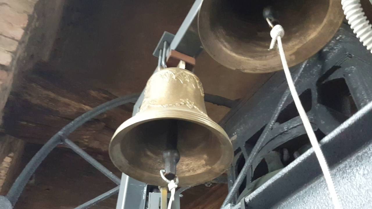Campane di Castelnuovo Scrivia (AL). Torre civica. Nuove campane dalla cella