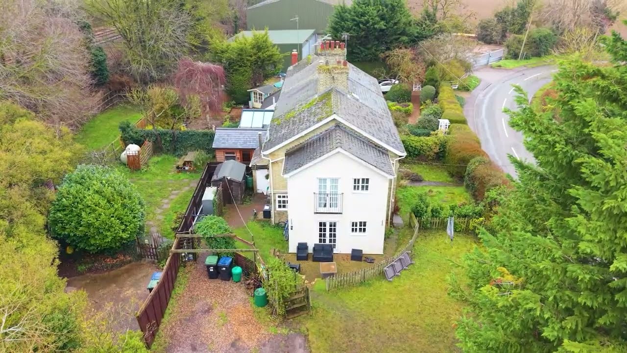 Station Road, Dullingham | HOCKEYS NEWMARKET *Virtual Tour*