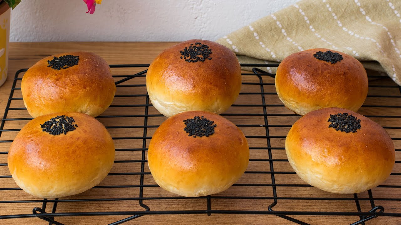 Anpan, pan dulce japonés relleno de anko