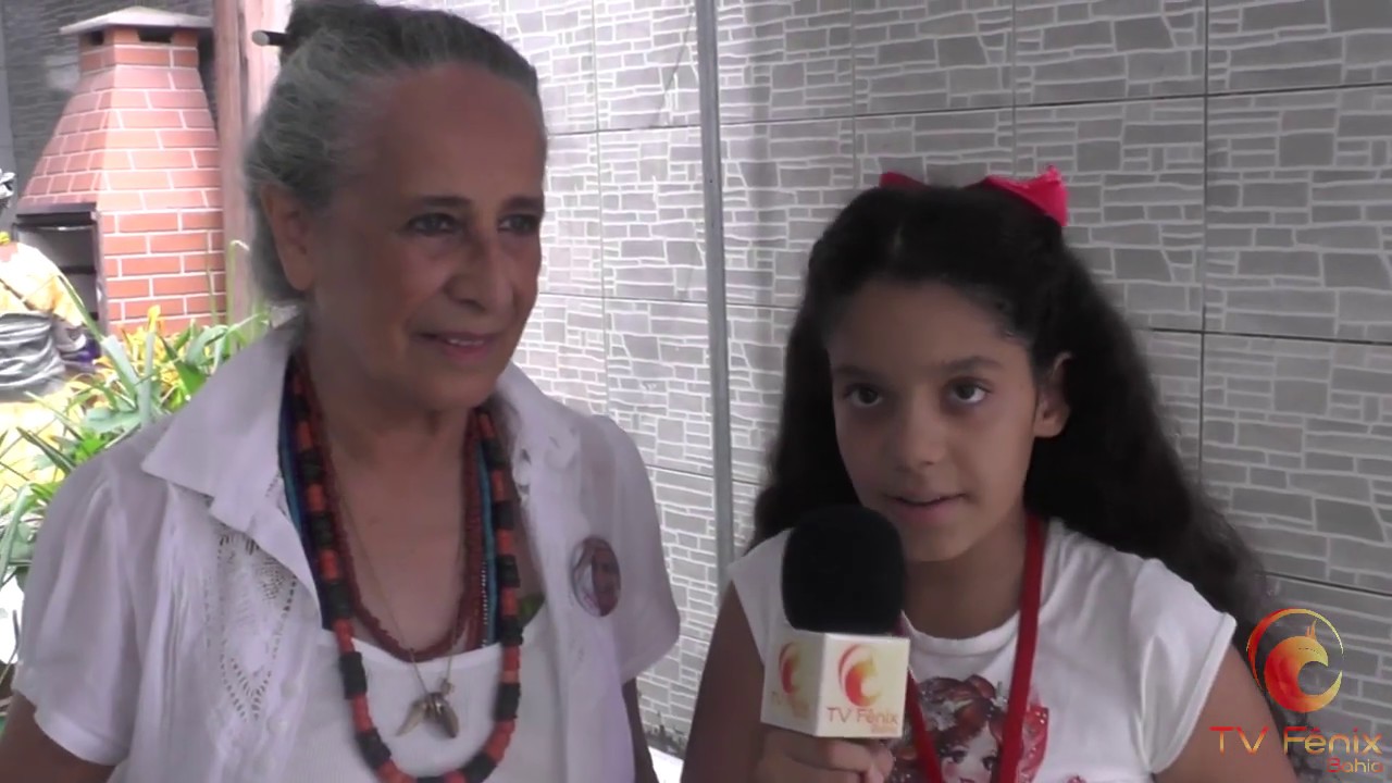 Lavagem da Purificação reúne artistas e milhares de pessoas em Santo Amaro.