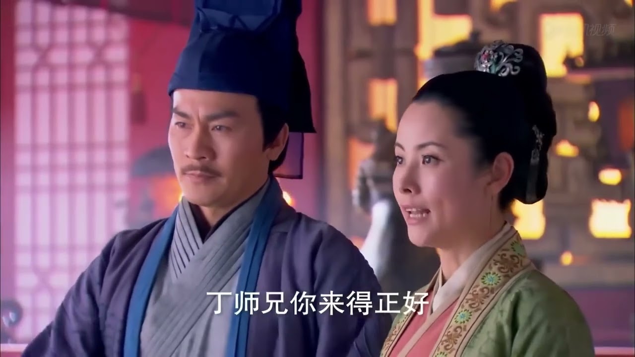 What mysterious kungfu did  Dongfang Bubai use? Punch a hole out of a top player with one move?