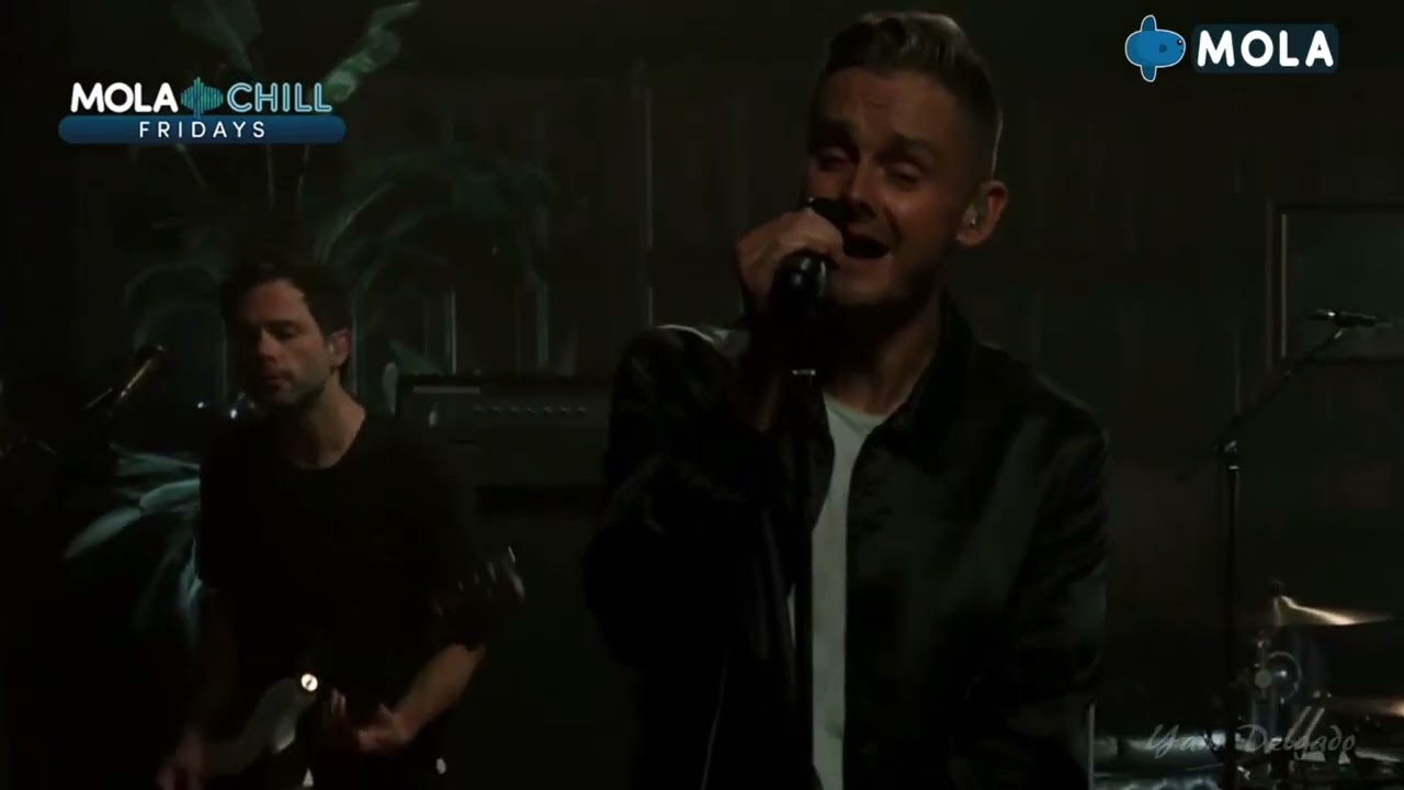 Keane - Somewhere Only We Know - Live from Mola Chill Fridays, London, UK, 2021