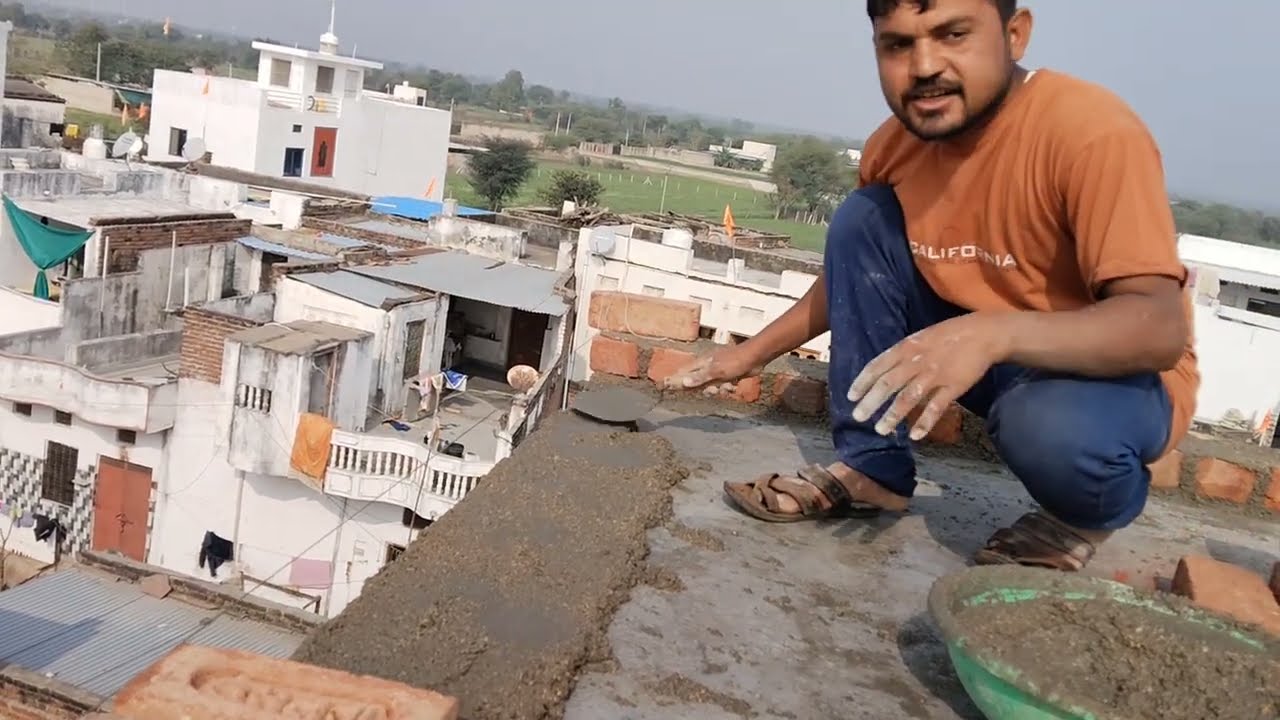 Chhat ke charo taraf ek ek it ki chunai kar rahe hai #construction #home #viral #video 