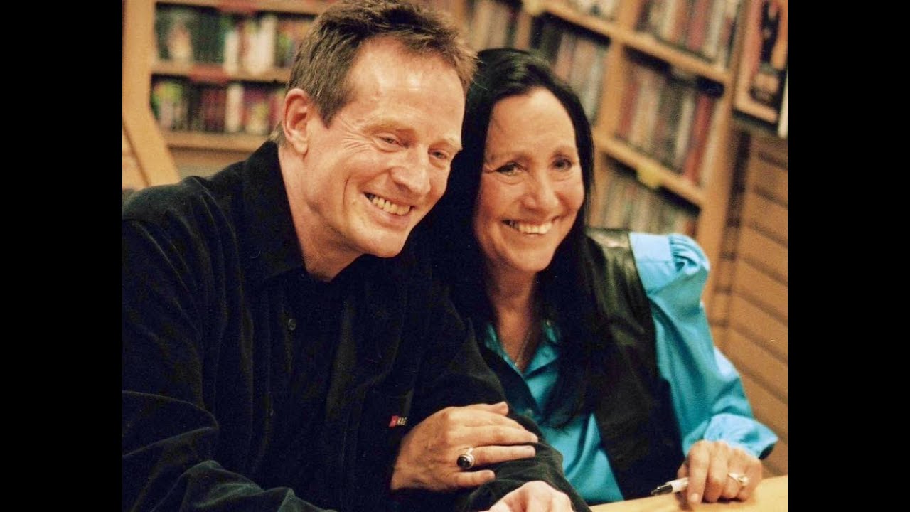 Julie Felix and John Paul Jones live