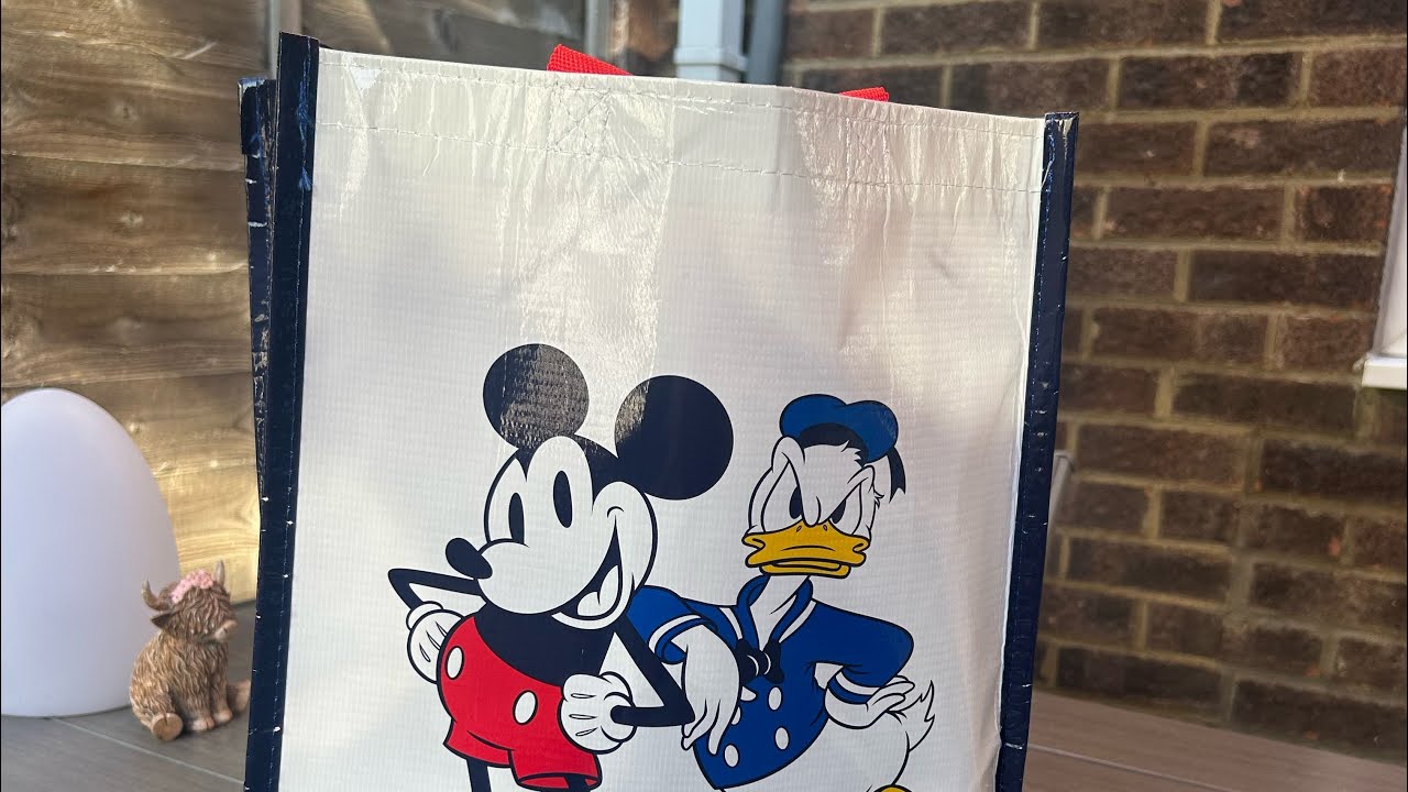 Pop up surprise Disney store visit @ Westfield White City and a little haul. 🩵❤️💚💜🏰✨ 🐭 🛍️(not my 🎵)